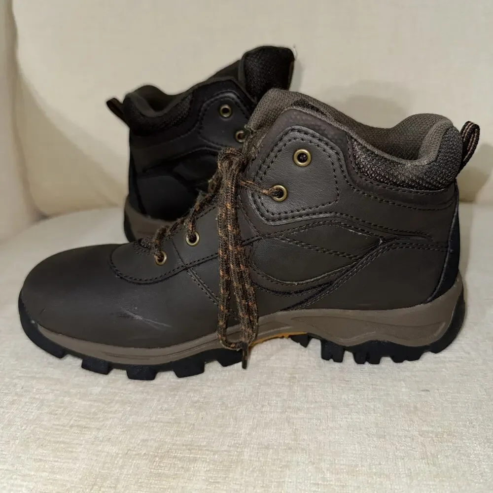 TIMBERLAND Maddsen Mid Hiker Brown Boot Size Youth 3.5 EUC